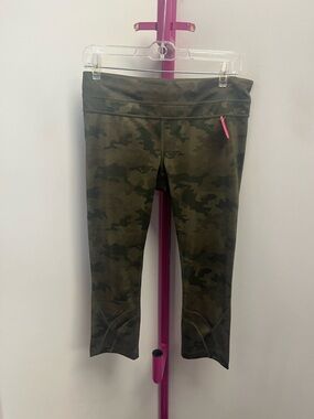 lululemon athletica Olive Green Camo Capri Leggings